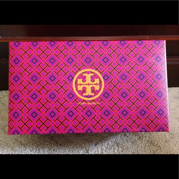 Tory Burch shoe box - Picture 1 of 2